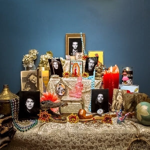 Theo Lawrence & the Hearts – Sticky Icky (LP)