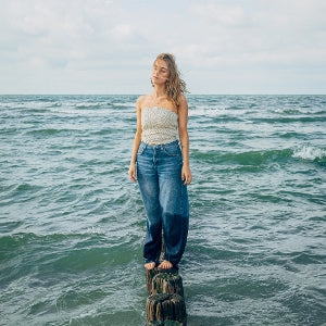 Nienke Leone – Wegwerpliefde / Tegendraads (12in)
